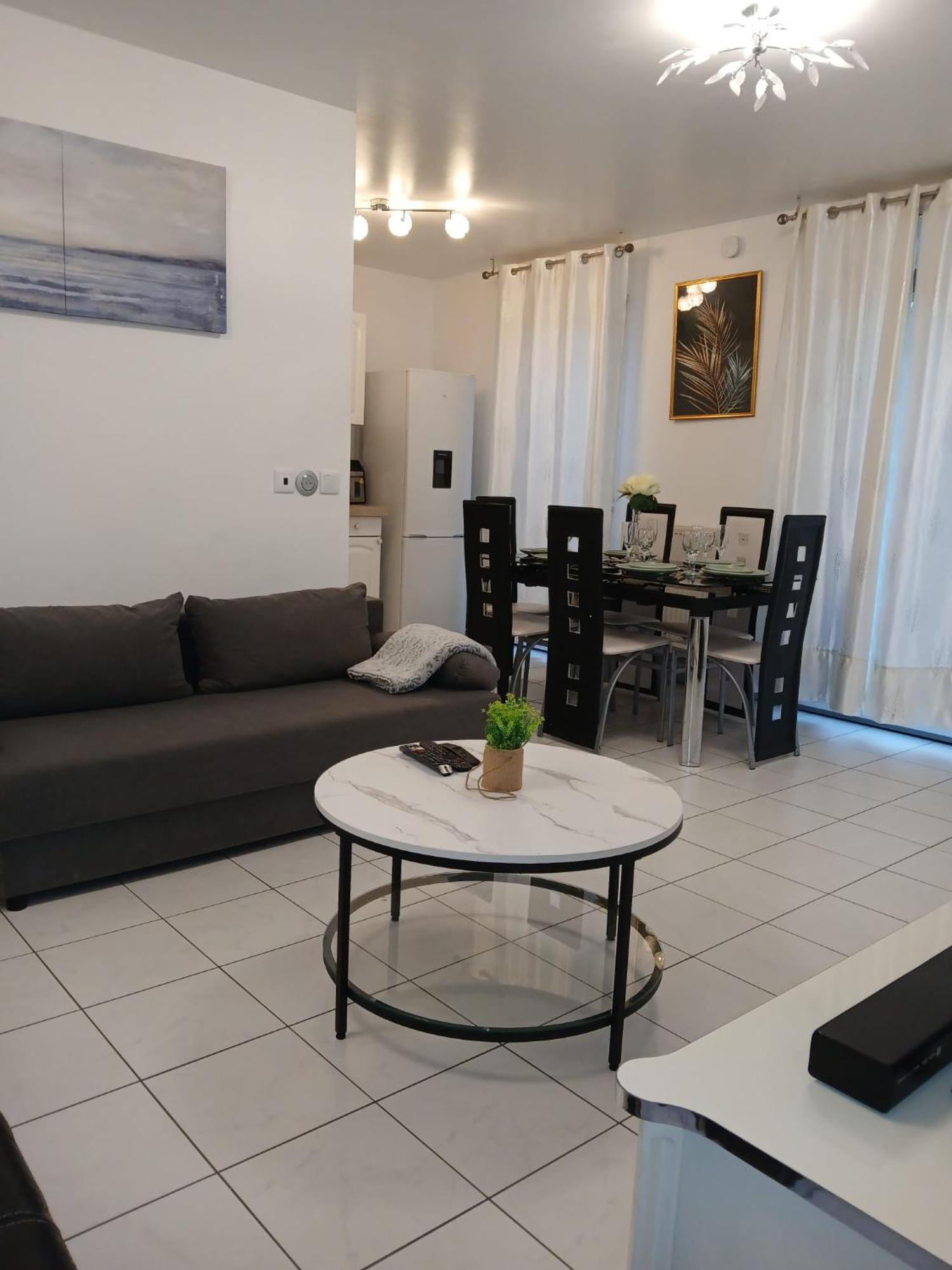 Apart-Chic-Les-Ulis With Balcon, Terrasse And Parking Les Ulis Eksteriør billede